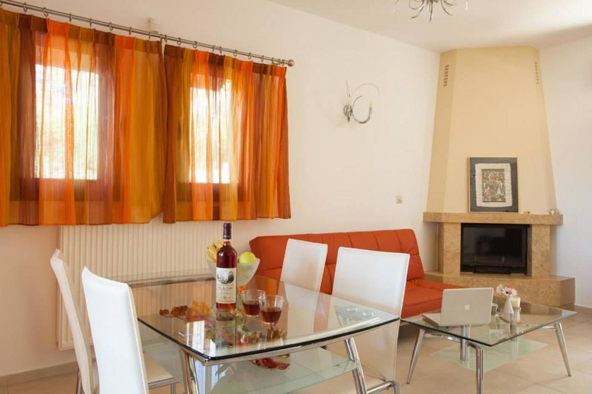 Louloudis Villa Spilion Luaran gambar