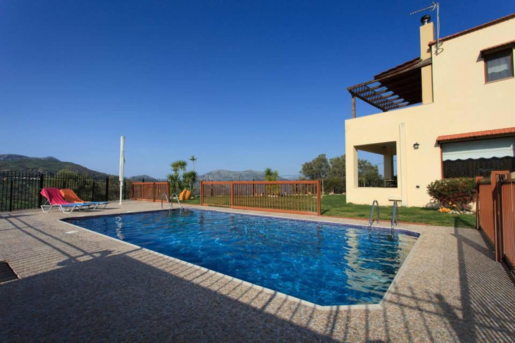 Louloudis Villa Spilion Luaran gambar